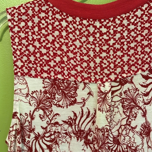 EUC Common Thread Embroidered Top - Picture 6 of 6